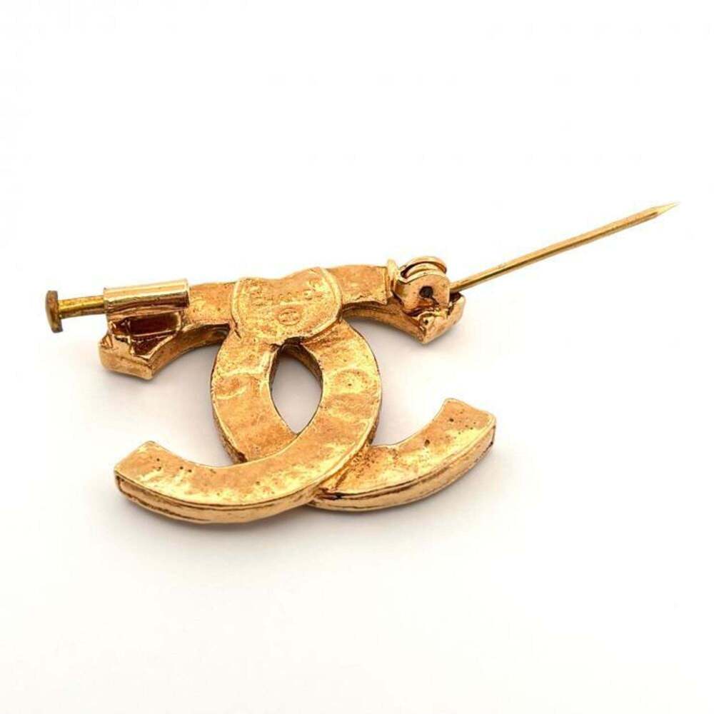 CHANEL Authentic Gold Logo Brooch - Picture 5 of 8